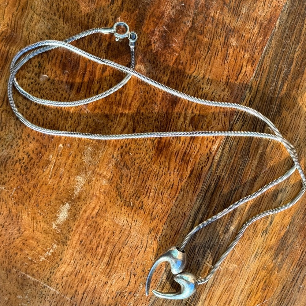 Zina of Beverly Hills 925 Sterling silver sliding heart necklace